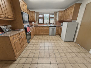 Photo 5- click for photo gallery